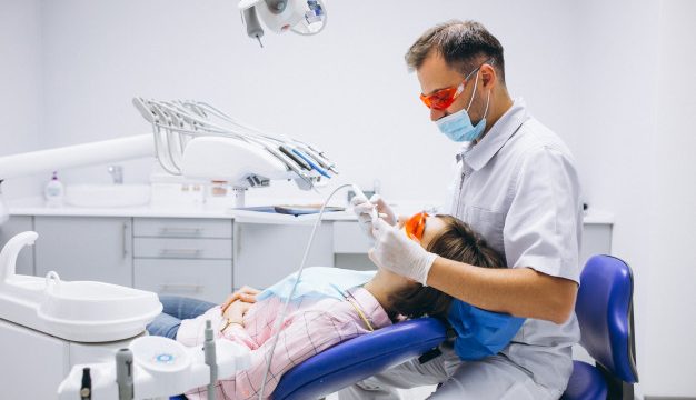 Dentist in Brampton